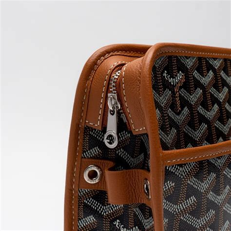 goyard trousse harga.